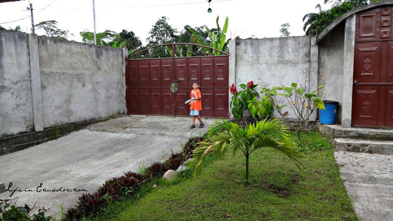 ecuador-housing